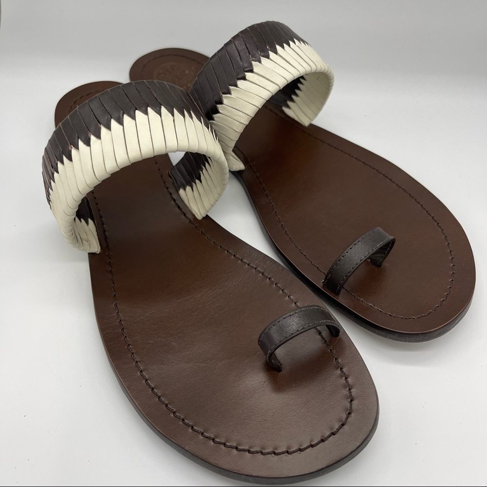Tory Burch Leather Open Toe Sandals Flat Brown White/off white. Size 9.5